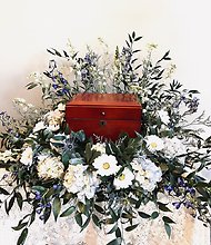 Urn wreath